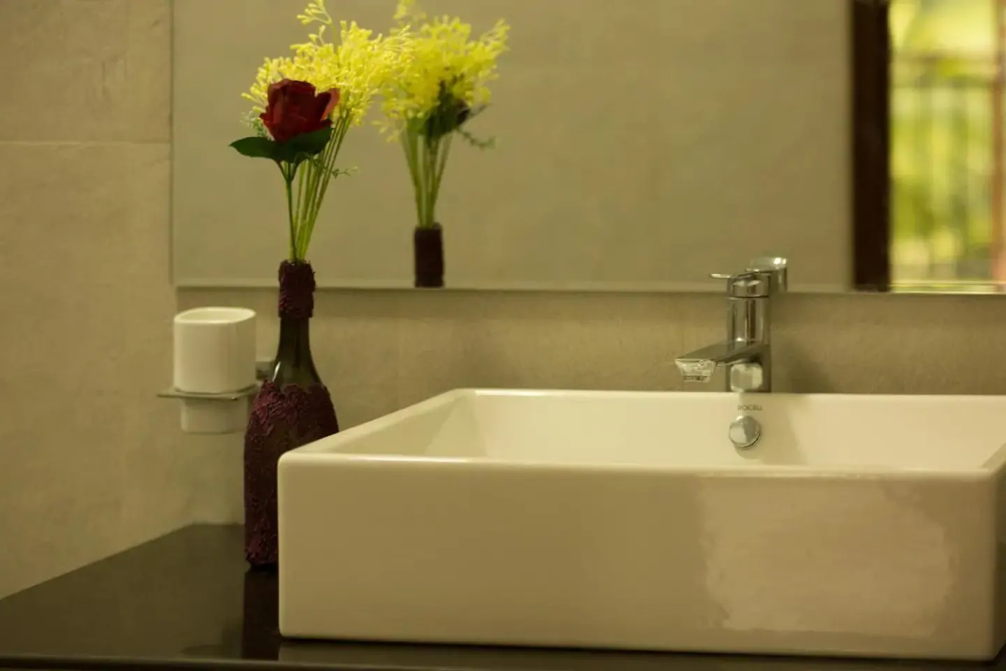 Riverview Glass Room Sirimalwatta Homestay