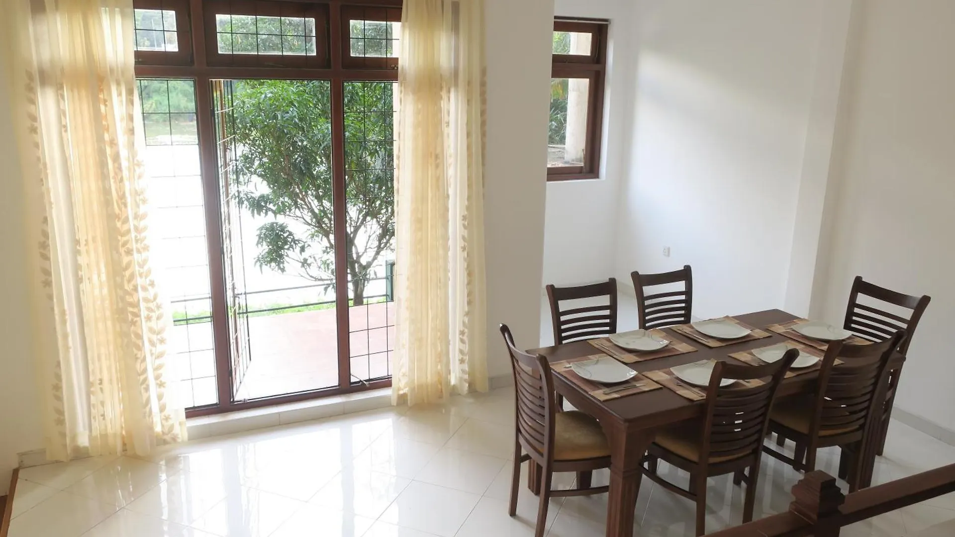 Riverview Glass Room Sirimalwatta Sri Lanka